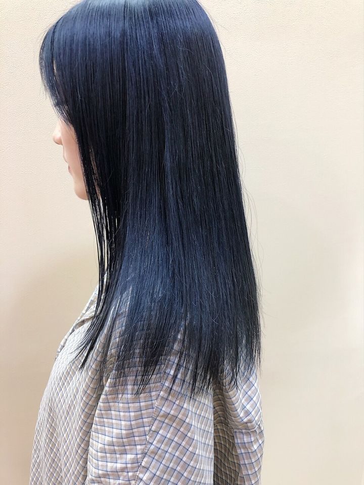 ネイビーブルー