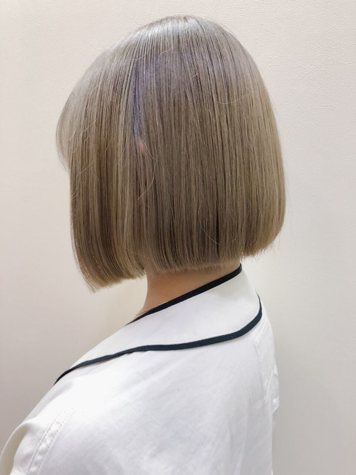 ミルクティーベージュ
