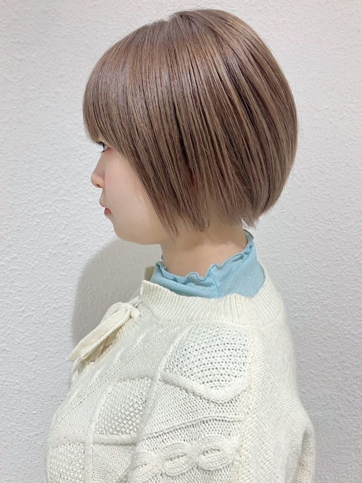 ミルクティーアッシュベージュ